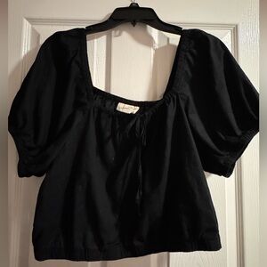 Universal Thread Black Puffed Sleeve Crop Top